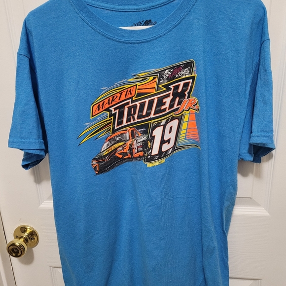 - Matin Truex Jr tee - Picture 1 of 5